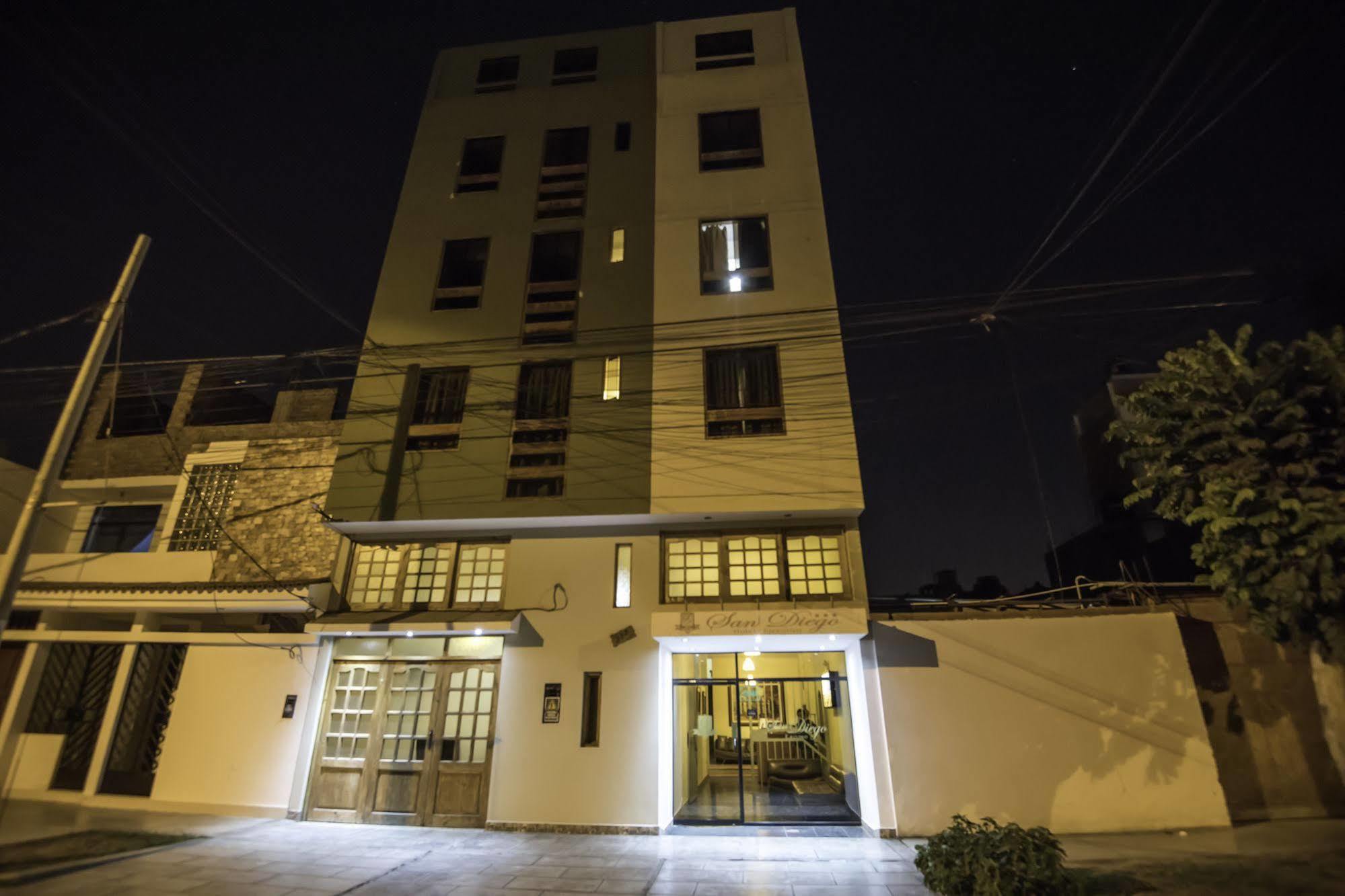 Hotel Ejecutivo San Diego トルヒーリョ エクステリア 写真